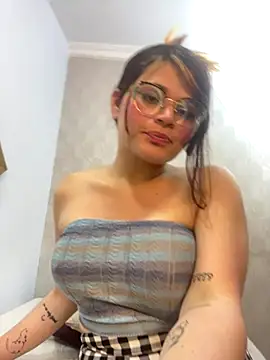 dayis_butera live sex cam