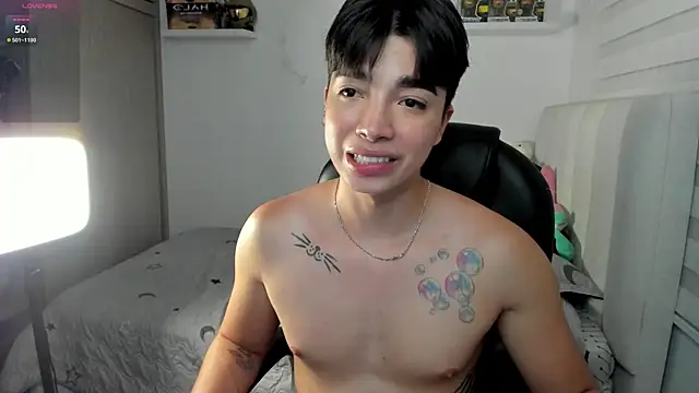 santy7v7 live sex cam