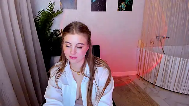 GoldenMirage live sex cam