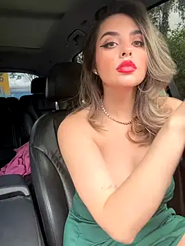 Alirawrz live sex cam