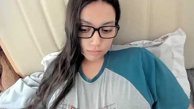 roniewester live sex cam