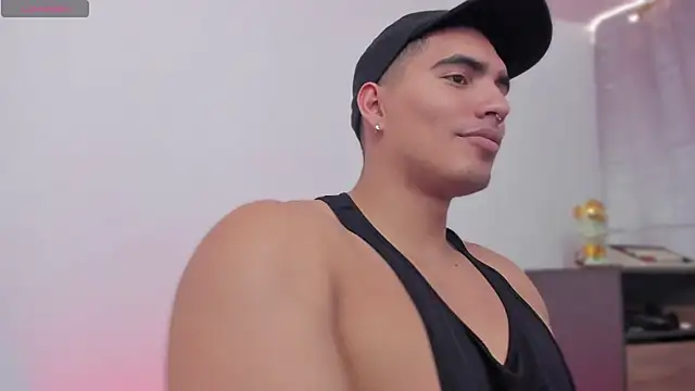 JamesGraay live sex cam