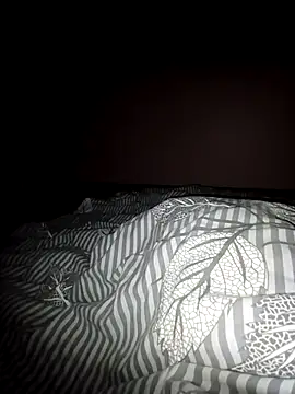 paradise777777 live sex cam