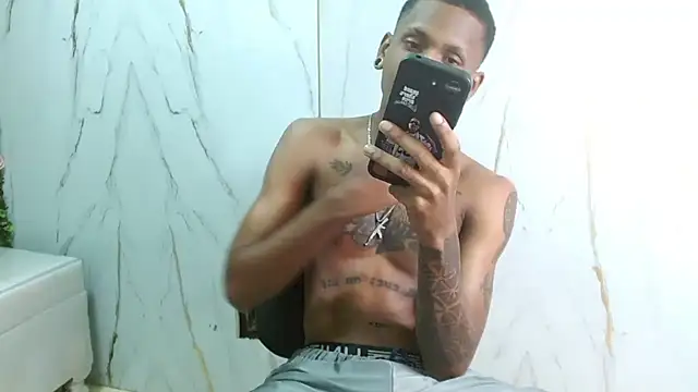 ManSant live sex cam