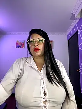 MiiaaJoness live sex cam