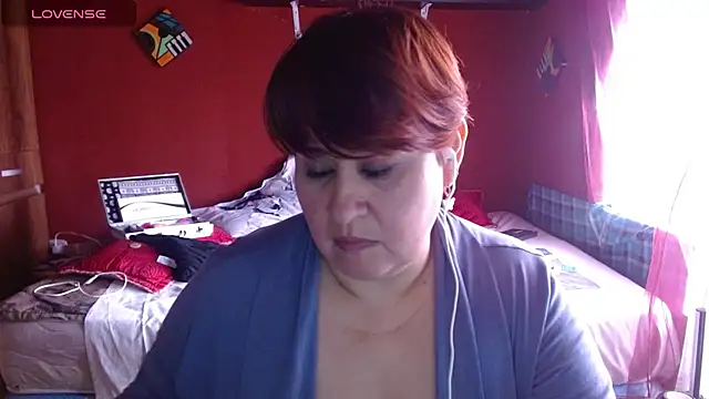 Sasharosee2 live sex cam