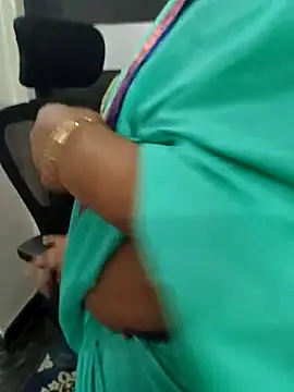 Deepthi_Mysore live sex cam