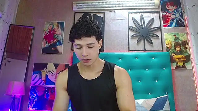 LiamAndrewzz live sex cam