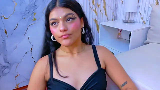 NIKIBUNNY's cam snapshot