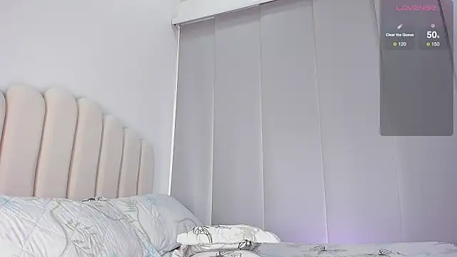 Amira-Zahra's cam snapshot