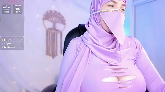 salma_isawwii's cam snapshot