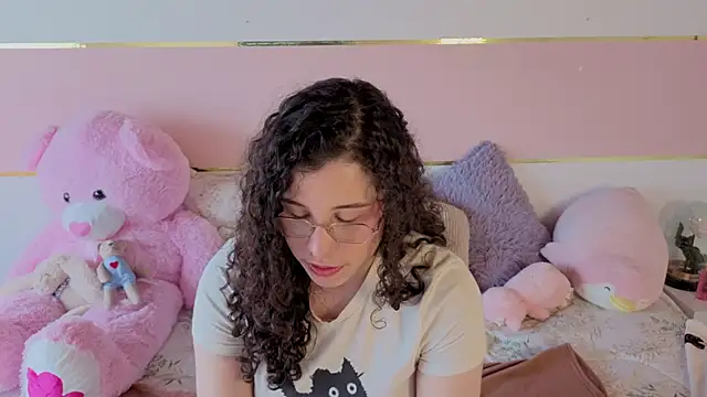 Charlotte__Miller's cam snapshot