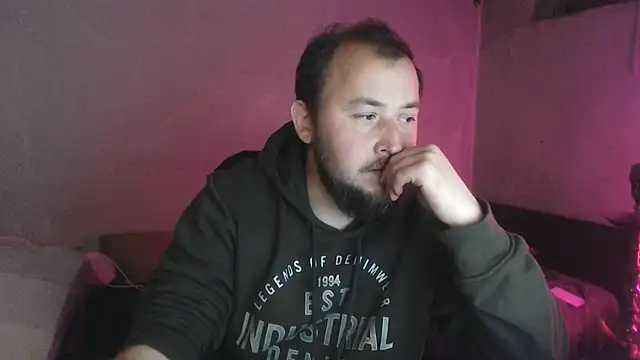 BIG-COCK-OMG's cam snapshot