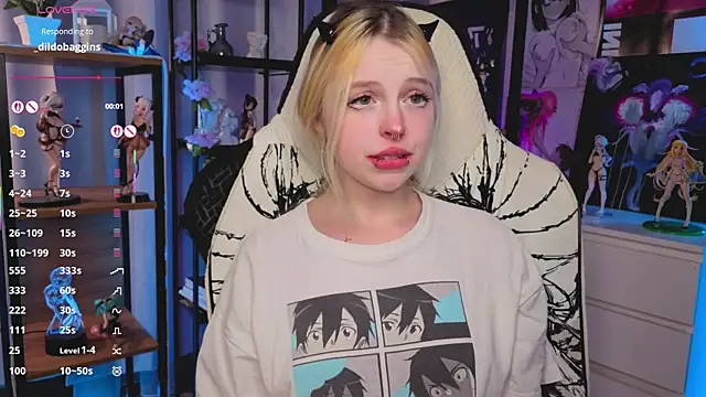 ElvenQueen live sex cam