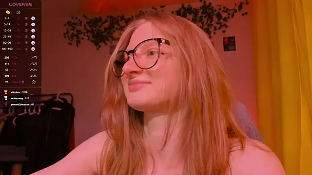 mollytuck live sex cam