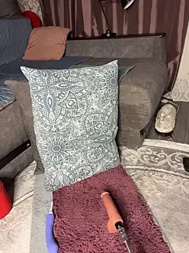 Hotnessi live sex cam