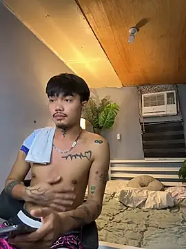 Urasianbabydoll live sex cam