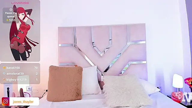 Thayler_jones live sex cam