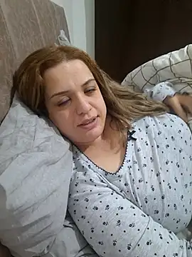 Cansuxyolu live sex cam