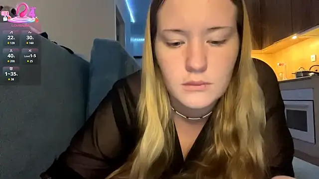 PandaFluff live sex cam