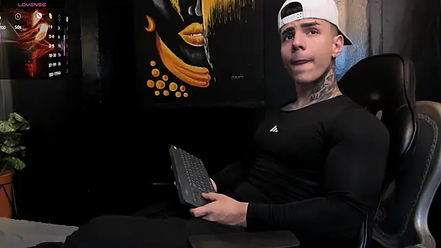 SalvatoreDmore live sex cam