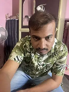 Saxymood1111 live sex cam