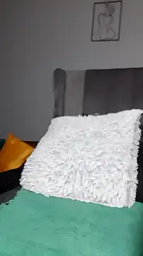 PearlSexxy69 live sex cam