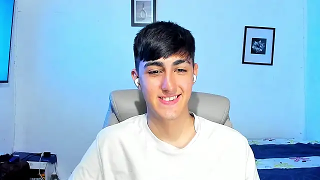 babymaik live sex cam