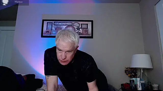 Snarfle82 live sex cam