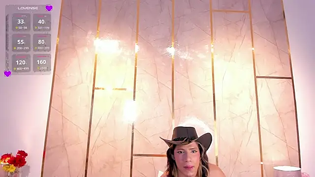 TylerBloom live sex cam