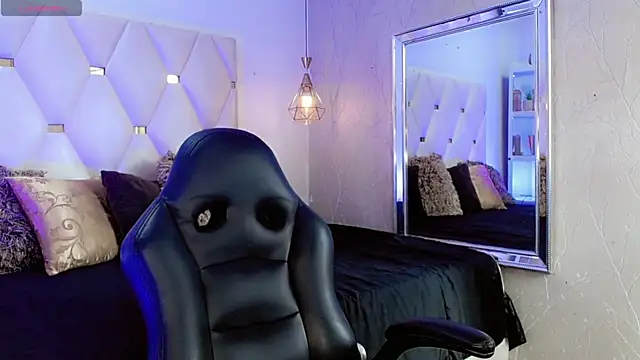 Daniela_Embeer_ live sex cam