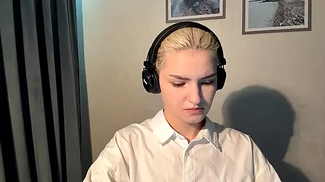 Cindi_Jacobs's cam snapshot