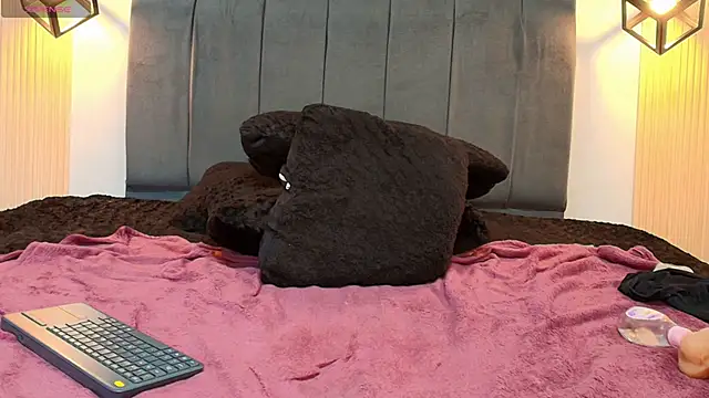 Alice_simmons's cam snapshot