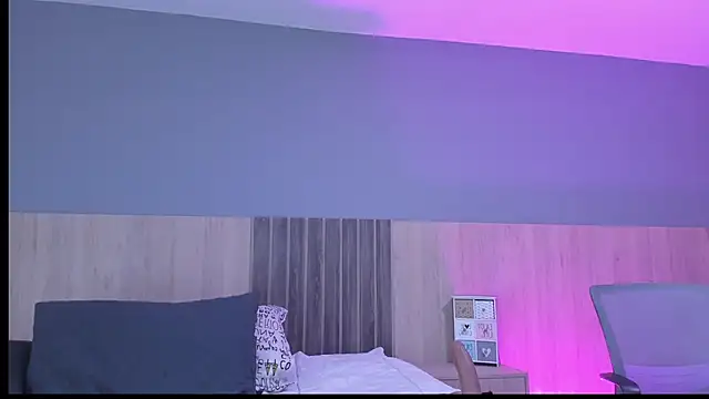 Atenea_Clerk's cam snapshot