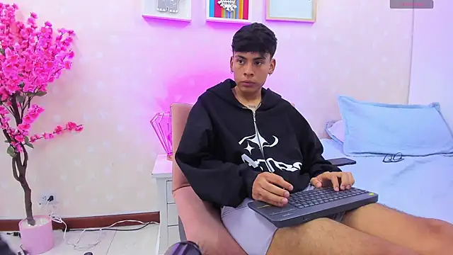 Willow_Pearl live sex cam