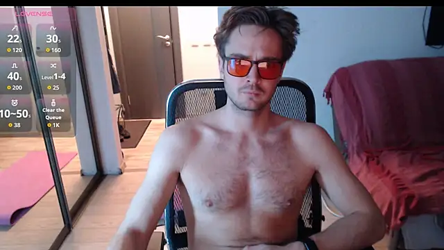 lucky_swimmer's cam snapshot