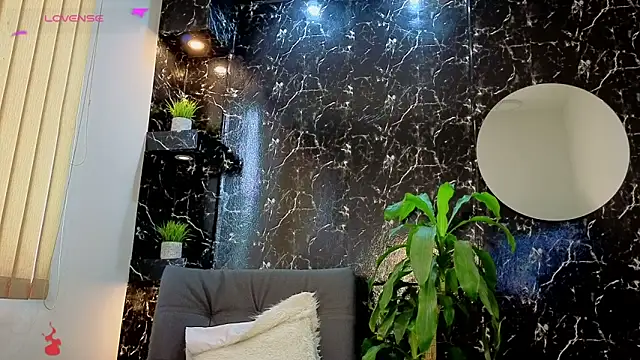 thomas_scot1's cam snapshot