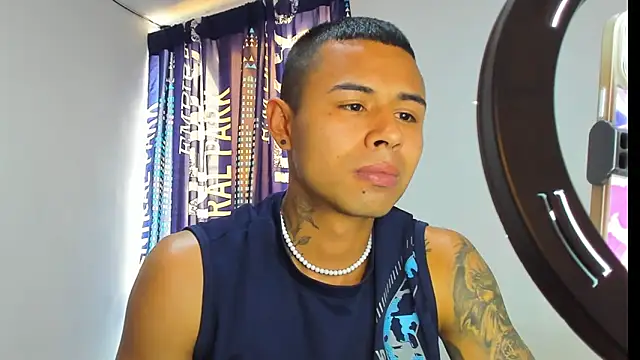 _Logan_Colton_'s cam snapshot