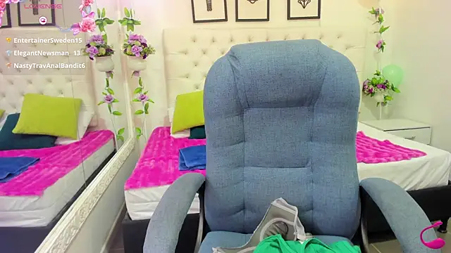 jennystark_'s cam snapshot