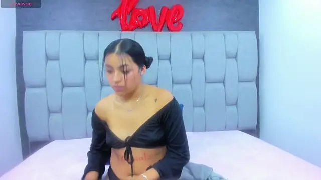 Gaby_Nasty's cam snapshot