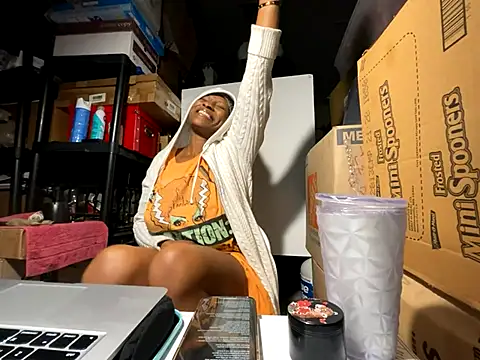 wynterheat live sex cam