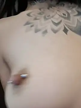 Porcellina181 live sex cam