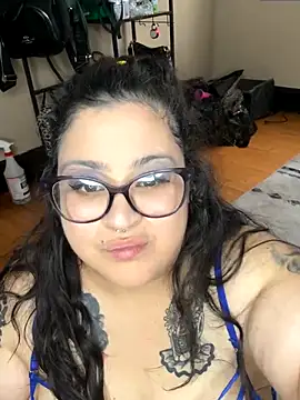 Tillymarie's cam snapshot