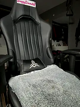 BunnyDiamond1 live sex cam