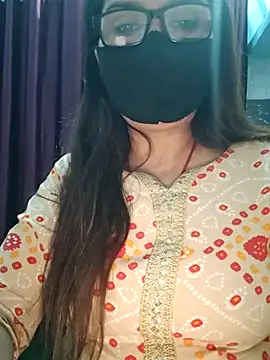 Aishwaryaa_69's cam snapshot