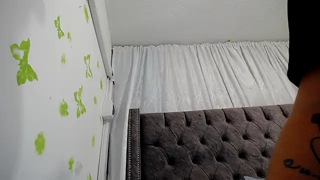 ANA-BULLOCK-'s cam snapshot