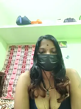 Tamil_Ishu's cam snapshot