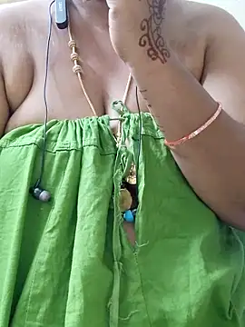 yelmaji91's cam snapshot