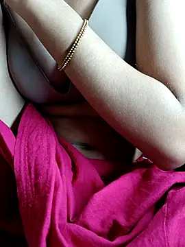 Hot-priya77's cam snapshot