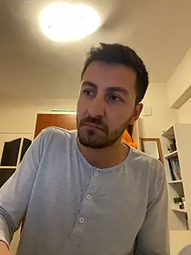 emreedenizzz's cam snapshot